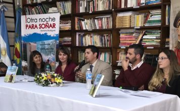 El escritor Mariano Rodríguez presento su novela